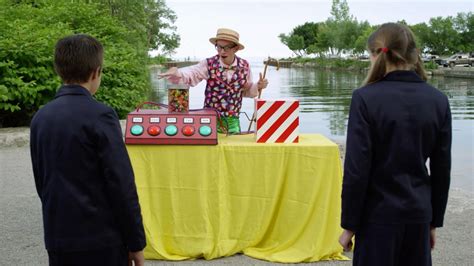 odd squad life of o'brian|odd squad pbs media.